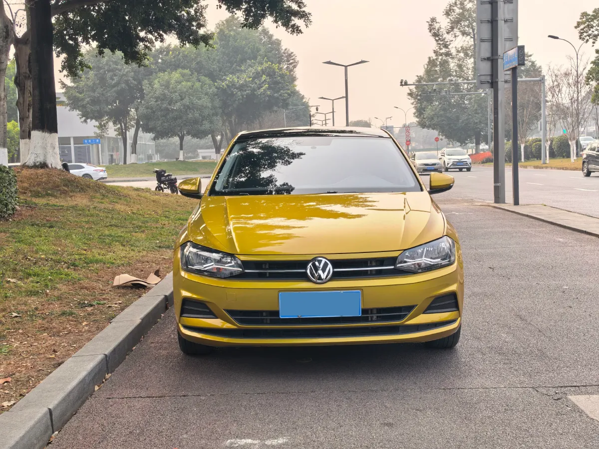 2019 Volkswagen Polo 1.5L 113HP L4 6AT,autocango,china used car exporter,china ev exporter,chinese used car exporter,chinese used ev exporter