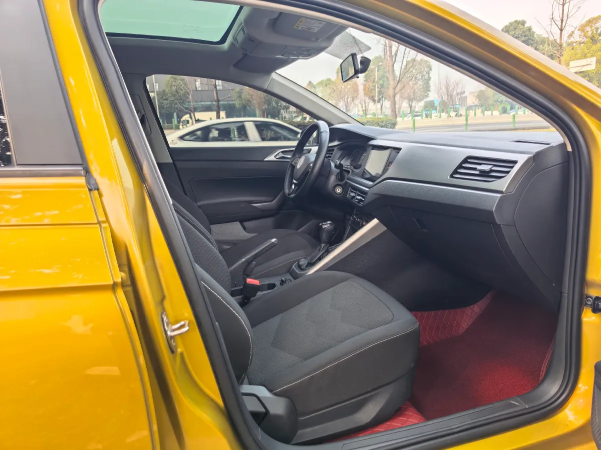 2019 Volkswagen Polo 1.5L 113HP L4 6AT,autocango,china used car exporter,china ev exporter,chinese used car exporter,chinese used ev exporter