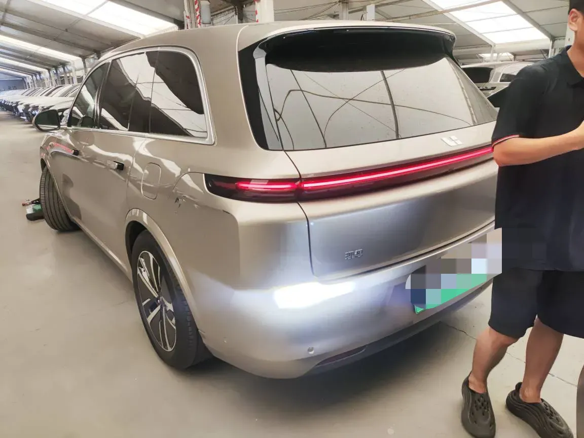 2024 Volvo S60 2.0T 197HP L4 7DCT,autocango,china used car exporter,china ev exporter,chinese used car exporter,chinese used ev exporter