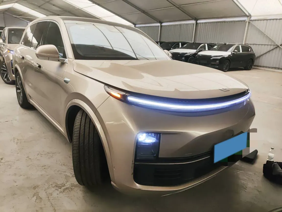 2024 Volvo S60 2.0T 197HP L4 7DCT,autocango,china used car exporter,china ev exporter,chinese used car exporter,chinese used ev exporter