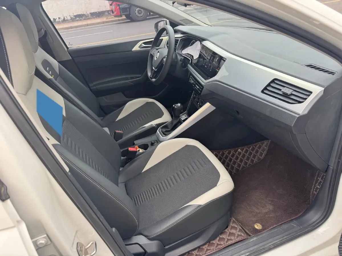 2021 Haval H6 1.5T 169HP L4 7DCT,autocango,china used car exporter,china ev exporter,chinese used car exporter,chinese used ev exporter