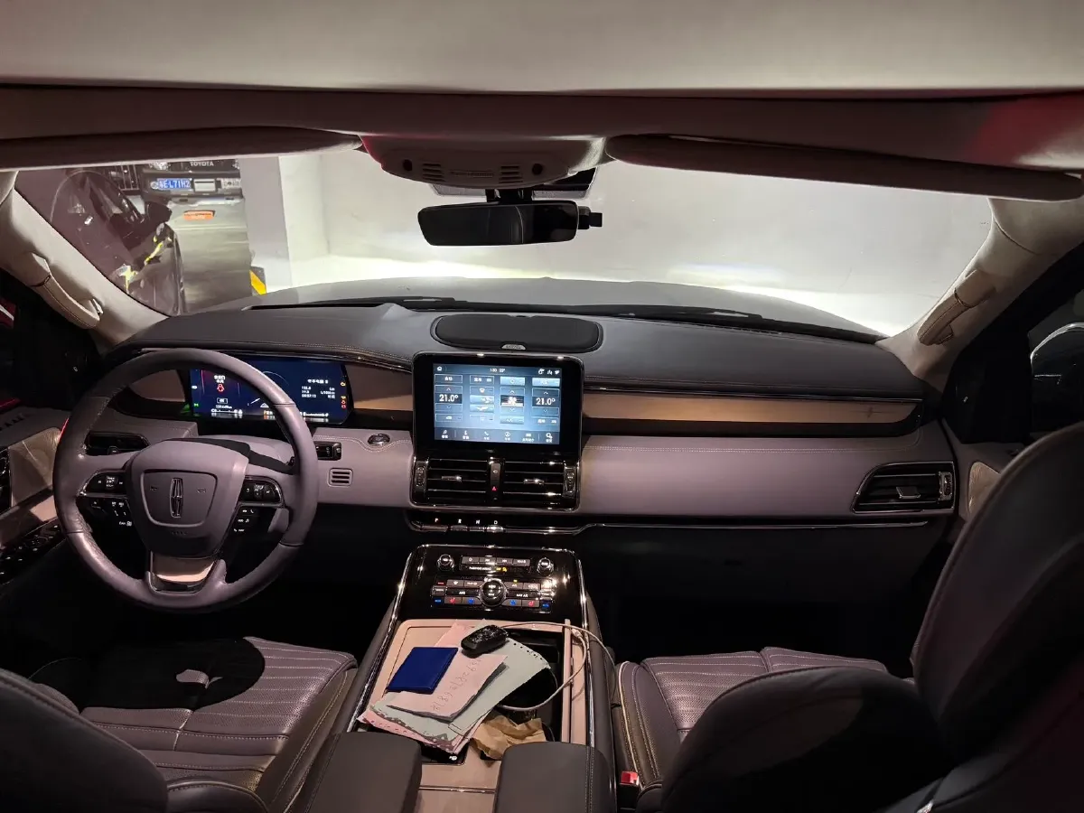 2020 Lincoln Navigator 3.5T 388HP V6 10AT,autocango,china used car exporter,china ev exporter,chinese used car exporter,chinese used ev exporter