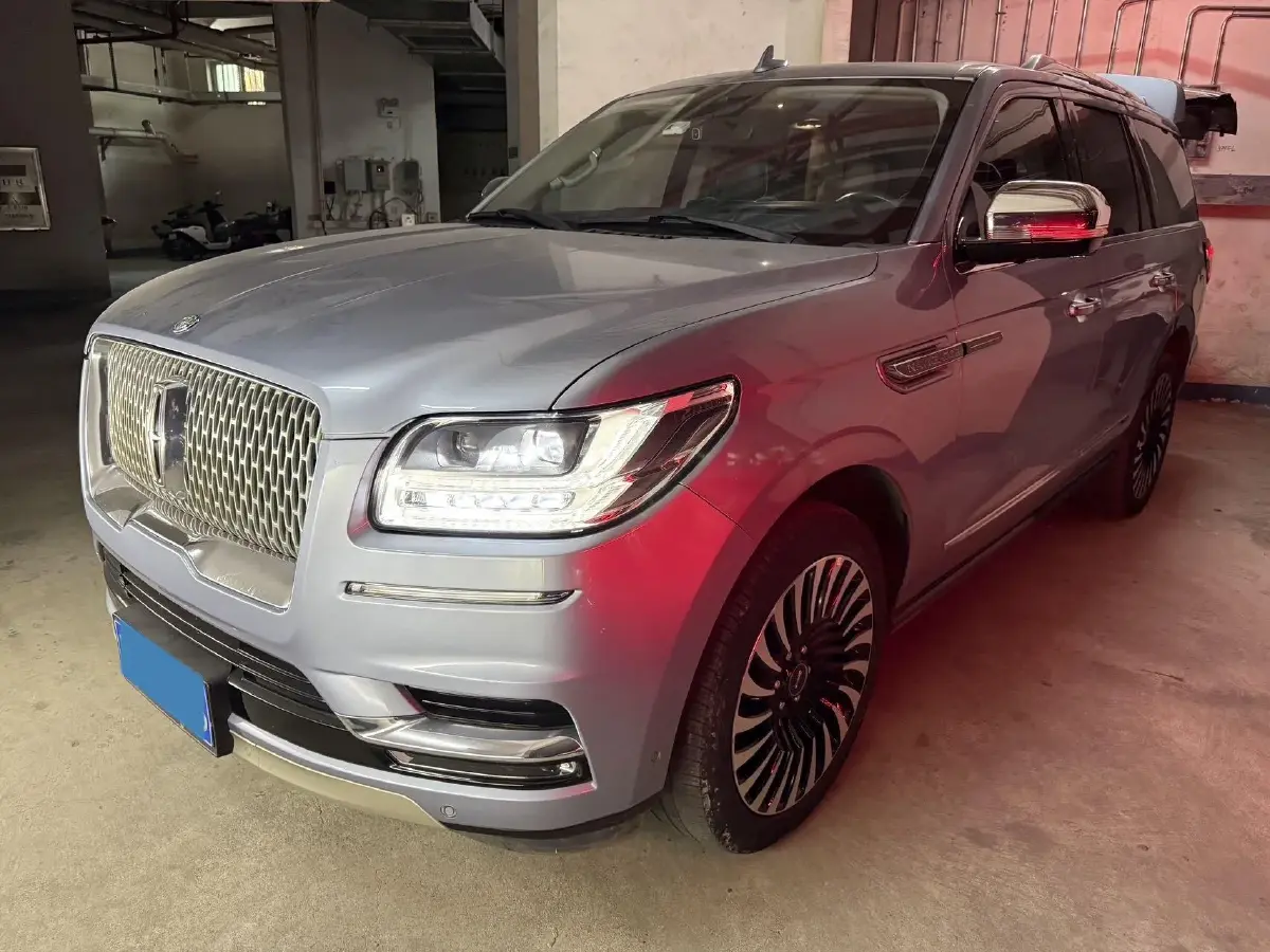 2020 Lincoln Navigator 3.5T 388HP V6 10AT
