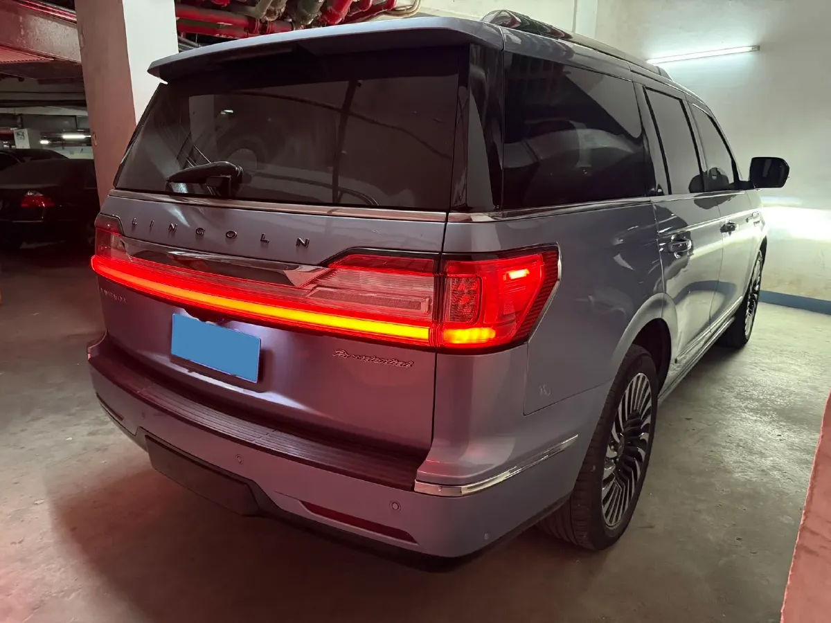 2020 Lincoln Navigator 3.5T 388HP V6 10AT,autocango,china used car exporter,china ev exporter,chinese used car exporter,chinese used ev exporter