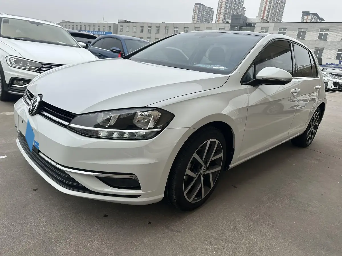 2020 Volkswagen Golf 1.4T 150HP L4 7DCT
