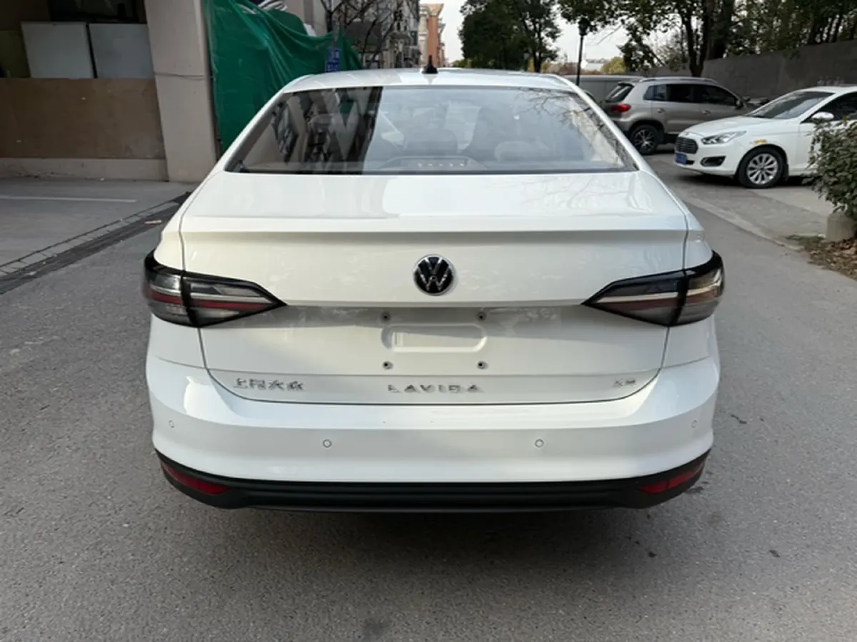 2023 Volkswagen Lavida 1.5L 110HP L4 6AT,autocango,china used car exporter,china ev exporter,chinese used car exporter,chinese used ev exporter