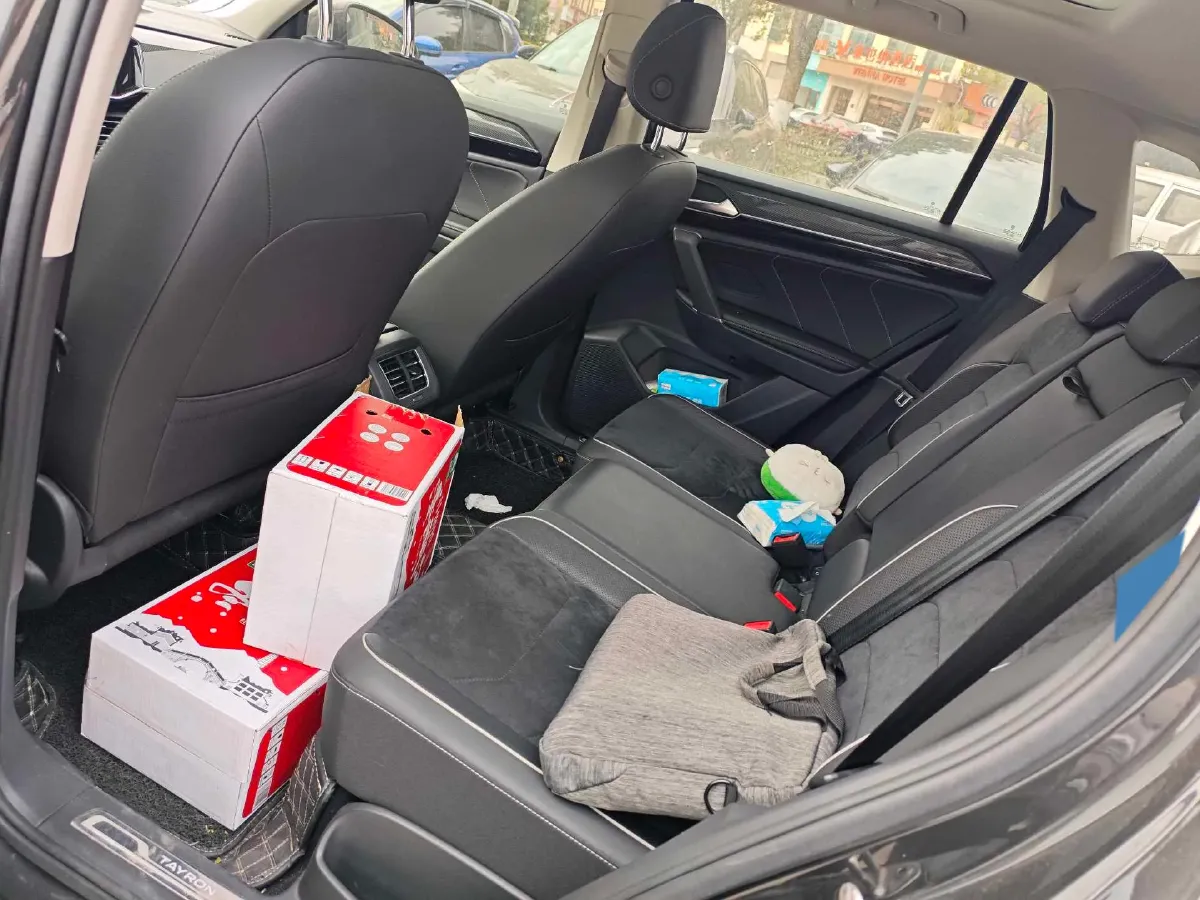 2020 Volkswagen Tayron 2.0T 186HP L4 7DCT,autocango,china used car exporter,china ev exporter,chinese used car exporter,chinese used ev exporter