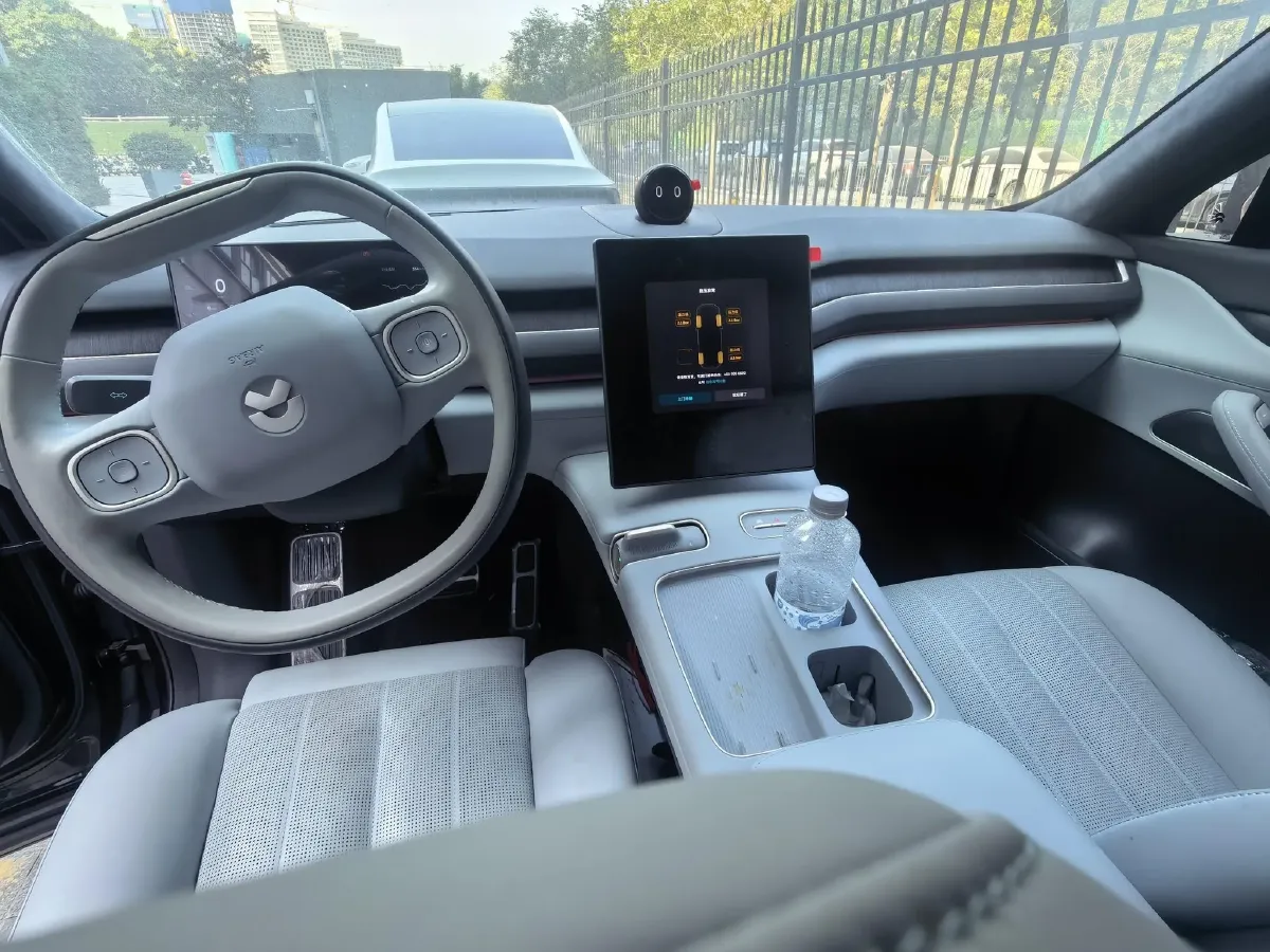 2023 NIO ES8 BEV 75KWH,autocango,china used car exporter,china ev exporter,chinese used car exporter,chinese used ev exporter