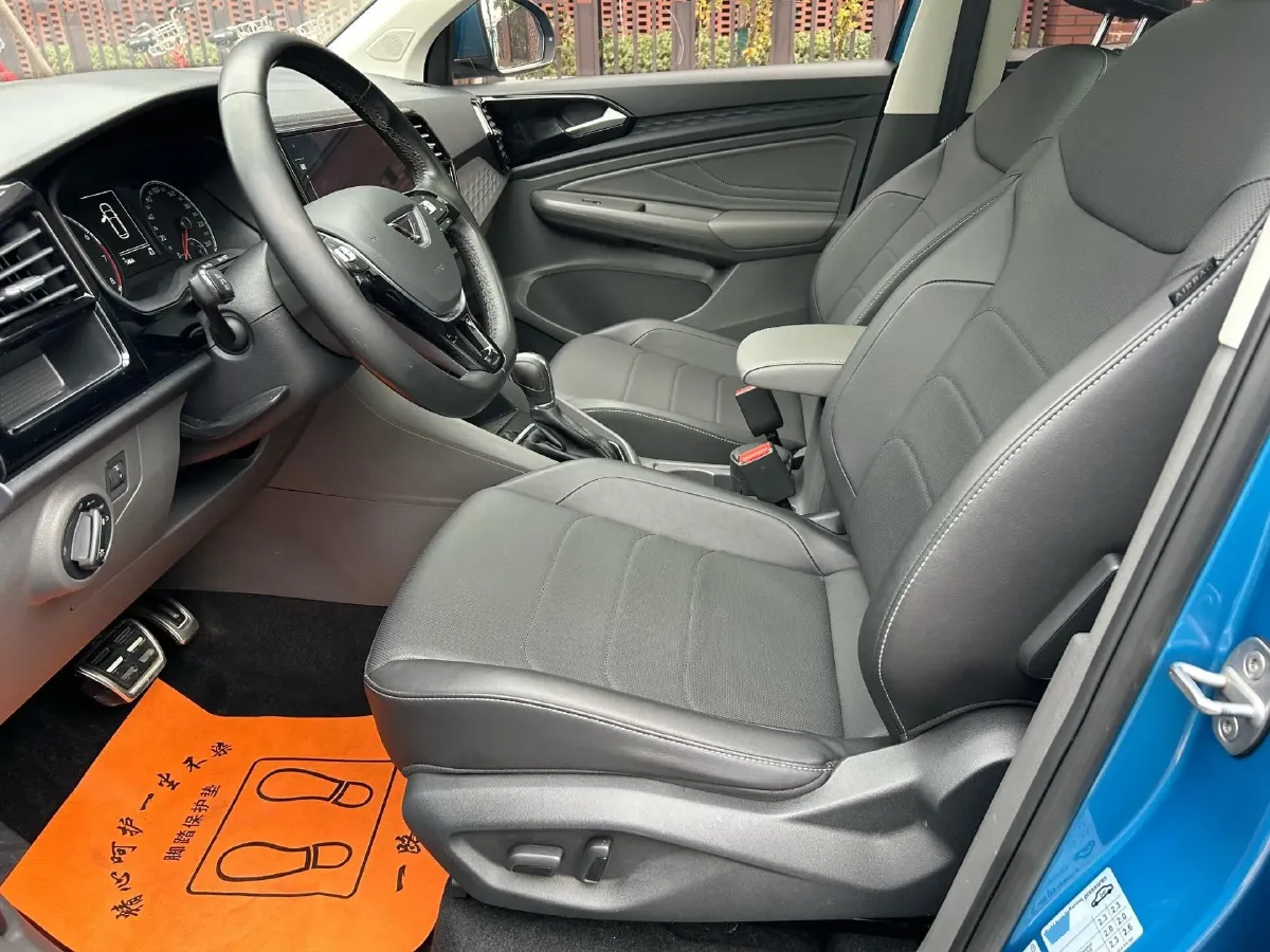 2020 Jetta VS7 1.4T 150HP L4 6AT,autocango,china used car exporter,china ev exporter,chinese used car exporter,chinese used ev exporter