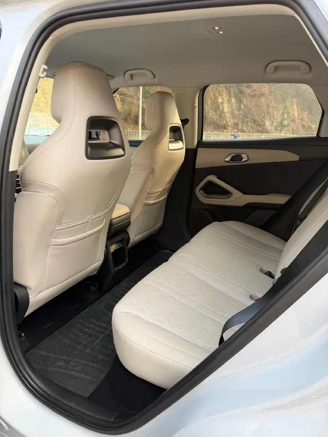 2024 BYD YuanUP BEV 45.12KWH,autocango,china used car exporter,china ev exporter,chinese used car exporter,chinese used ev exporter