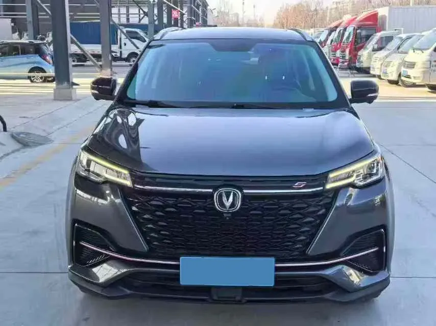 2021 ChangAn CS55 Plus 1.5T 180HP L4 7DCT,autocango,china used car exporter,china ev exporter,chinese used car exporter,chinese used ev exporter
