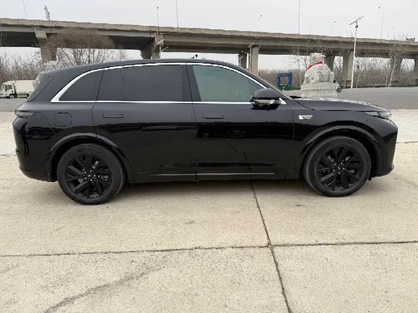 2024 Li L7 Range Extended 154HP REEV 42.8KWH,autocango,china used car exporter,china ev exporter,chinese used car exporter,chinese used ev exporter