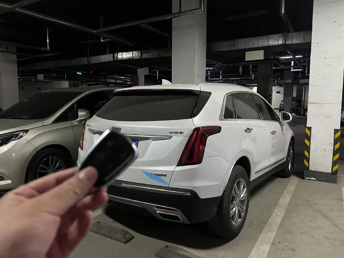 2021 Cadillac XT5 2.0T 237HP L4 9AT,autocango,china used car exporter,china ev exporter,chinese used car exporter,chinese used ev exporter