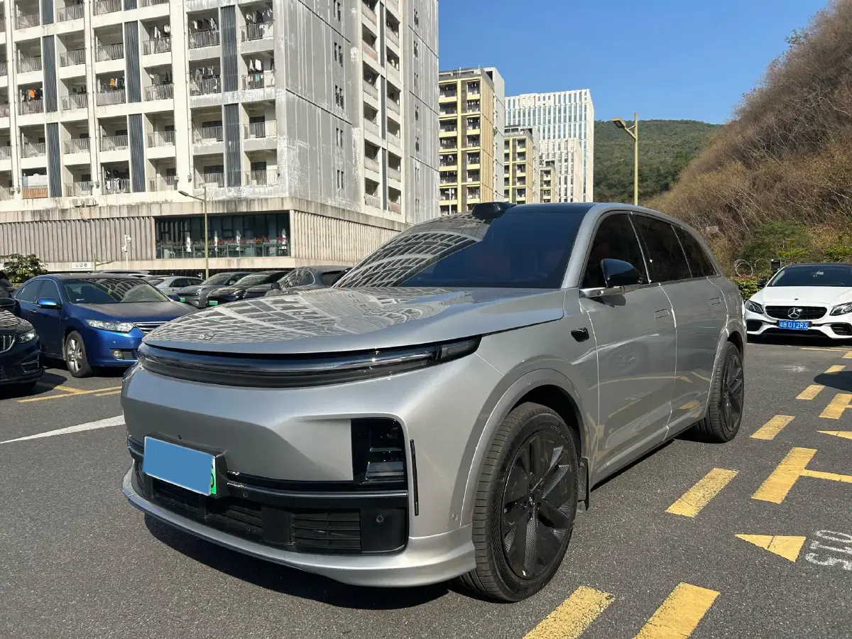 2024 Li L8 Range Extended 154HP REEV 52.3KWH