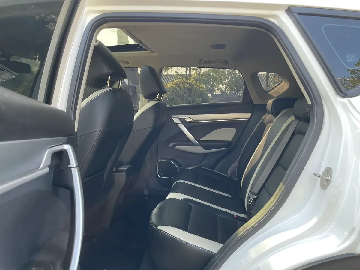 2020 Geely Coolray 1.4T 141HP L4 6DCT,autocango,china used car exporter,china ev exporter,chinese used car exporter,chinese used ev exporter