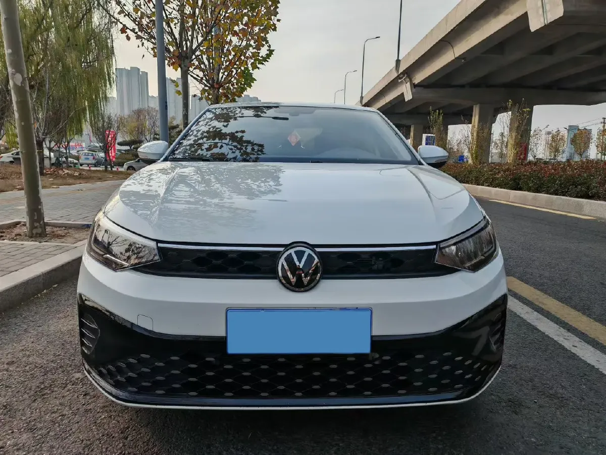 2025 Volkswagen Lavida 1.5L 110HP L4 6AT,autocango,china used car exporter,china ev exporter,chinese used car exporter,chinese used ev exporter
