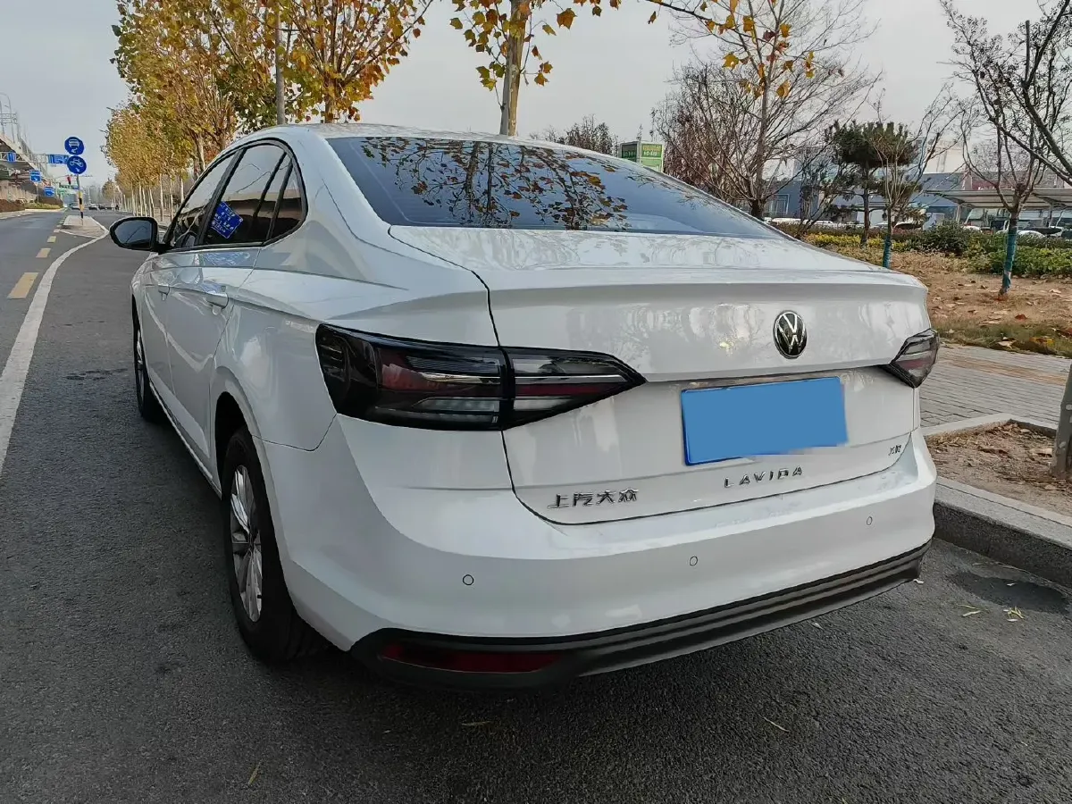 2025 Volkswagen Lavida 1.5L 110HP L4 6AT,autocango,china used car exporter,china ev exporter,chinese used car exporter,chinese used ev exporter