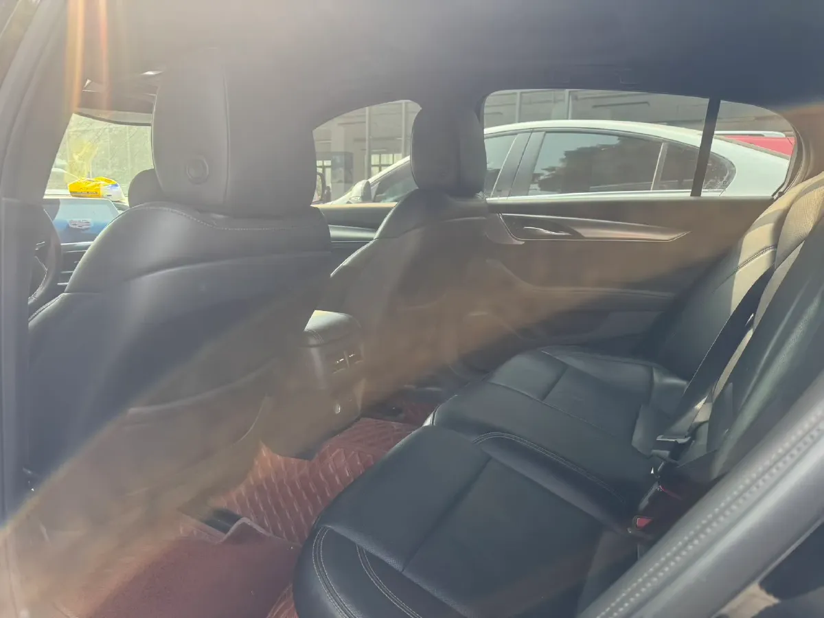 2023 Cadillac CT5 2.0T 237HP L4 10AT,autocango,china used car exporter,china ev exporter,chinese used car exporter,chinese used ev exporter