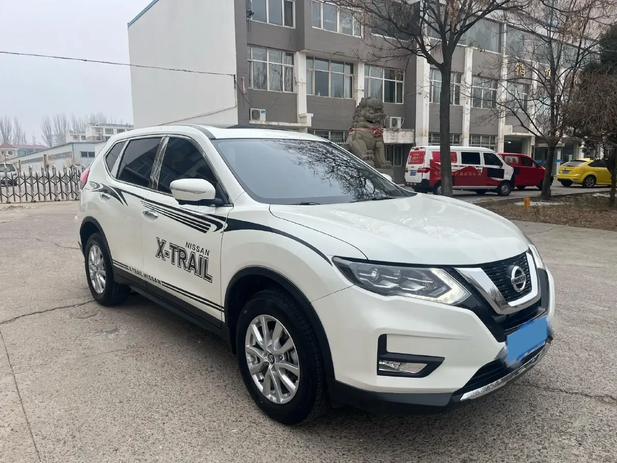 2023 Nissan X-Trail 2.0L 151HP L4 CVT,autocango,china used car exporter,china ev exporter,chinese used car exporter,chinese used ev exporter
