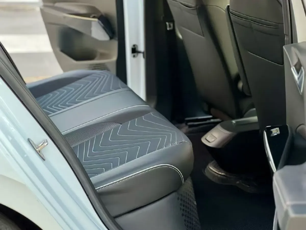 2023 Volkswagen ID.3 BEV 52.8KWH,autocango,china used car exporter,china ev exporter,chinese used car exporter,chinese used ev exporter