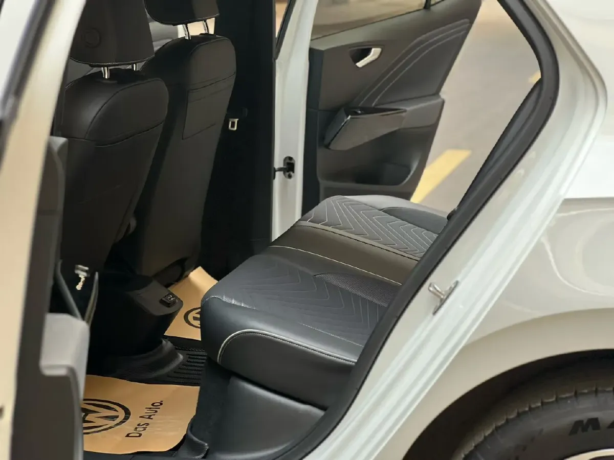 2023 Volkswagen ID.3 BEV 52.8KWH,autocango,china used car exporter,china ev exporter,chinese used car exporter,chinese used ev exporter