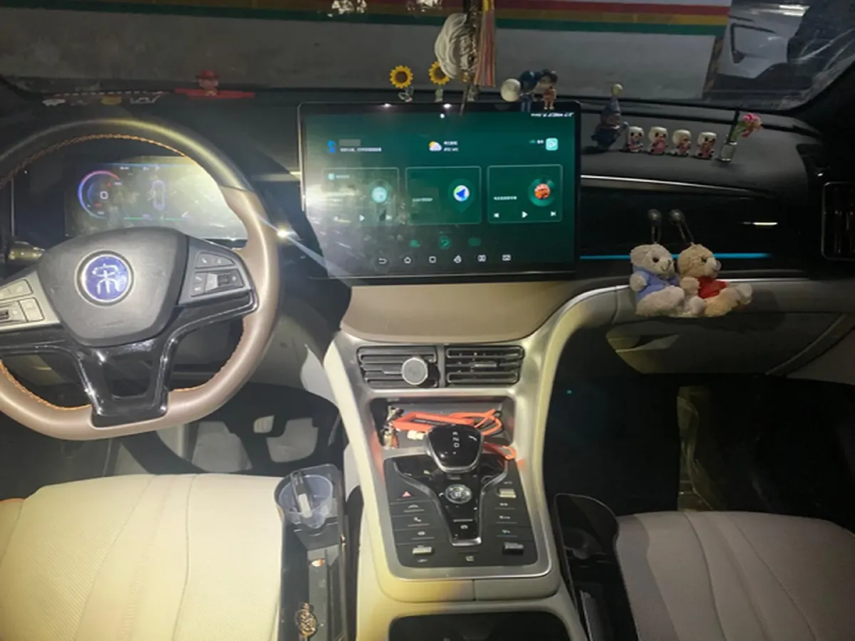 2022 Geely JiaJi 1.5T 177HP L3 7DCT PHEV 15.5KWH,autocango,china used car exporter,china ev exporter,chinese used car exporter,chinese used ev exporter