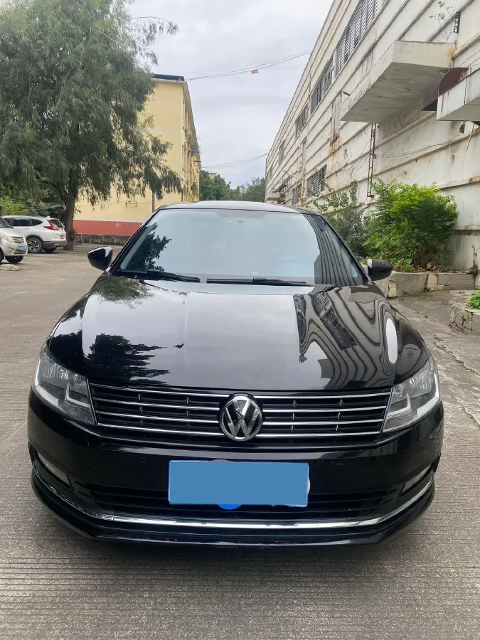 2017 Volkswagen Lavida 1.4T 131HP L4 7DCT,autocango,china used car exporter,china ev exporter,chinese used car exporter,chinese used ev exporter