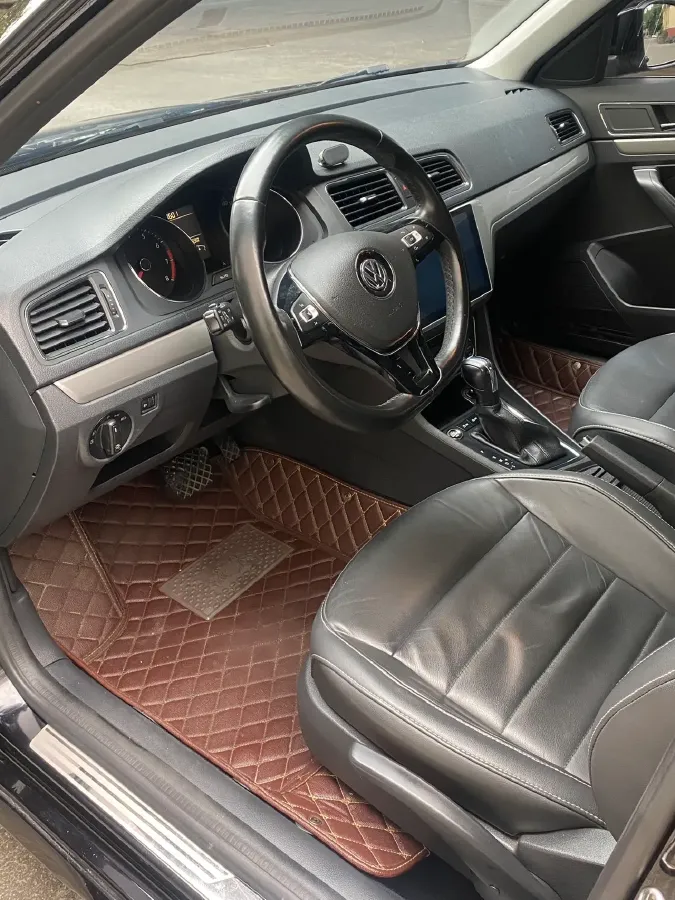 2017 Volkswagen Lavida 1.4T 131HP L4 7DCT,autocango,china used car exporter,china ev exporter,chinese used car exporter,chinese used ev exporter