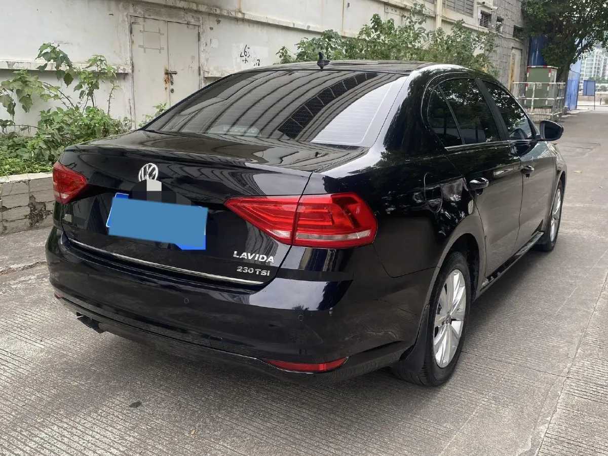 2017 Volkswagen Lavida 1.4T 131HP L4 7DCT,autocango,china used car exporter,china ev exporter,chinese used car exporter,chinese used ev exporter