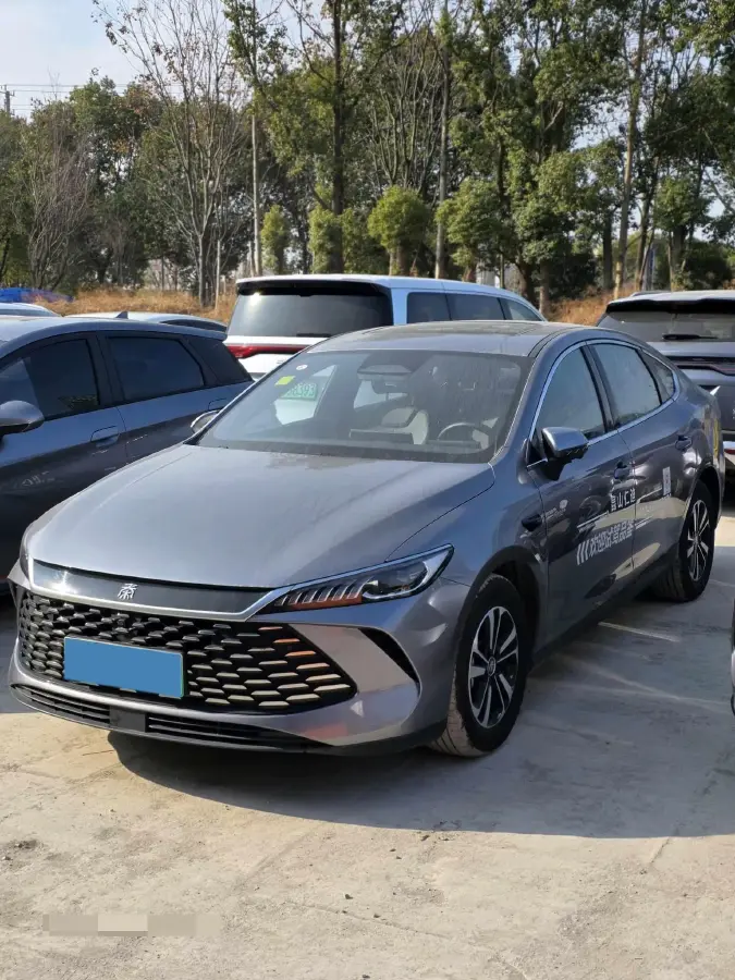 2025 BYD Qin Plus 1.5L 101HP L4 E-CVT PHEV 7.68KWH