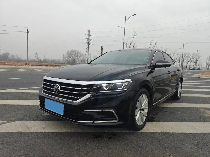 2021 Volkswagen Passat 2.0T 186HP L4 7DCT,autocango,china used car exporter,china ev exporter,chinese used car exporter,chinese used ev exporter