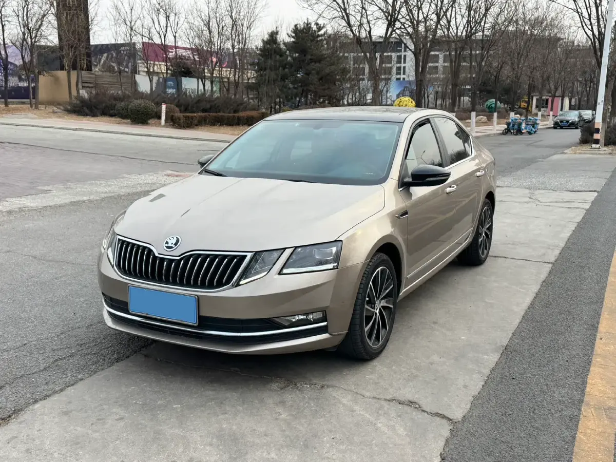 2019 Skoda Octavia 1.4T 150HP L4 7DCT