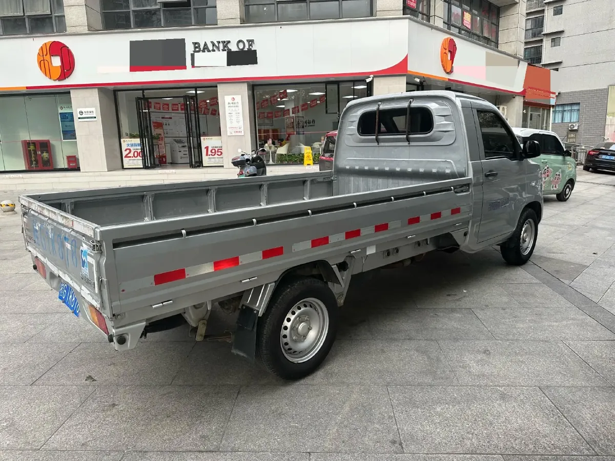 2021 WuLing RongGuang New Truck 1.8L 125HP L4 5MT,autocango,china used car exporter,china ev exporter,chinese used car exporter,chinese used ev exporter