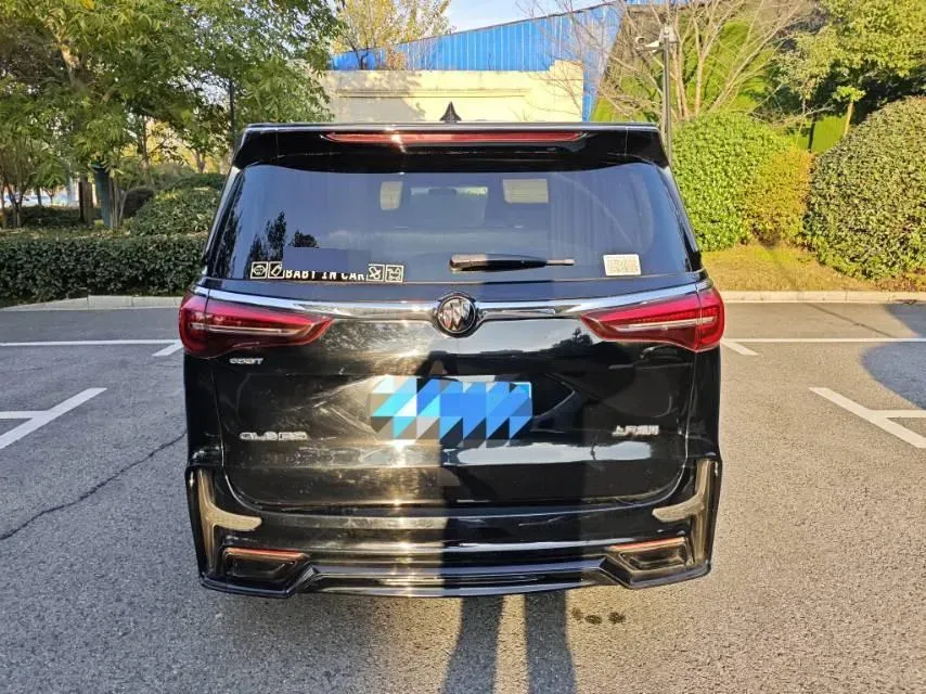 2022 Buick GL8 2.0T 237HP L4 9AT,autocango,china used car exporter,china ev exporter,chinese used car exporter,chinese used ev exporter