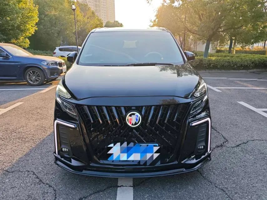 2022 Buick GL8 2.0T 237HP L4 9AT,autocango,china used car exporter,china ev exporter,chinese used car exporter,chinese used ev exporter