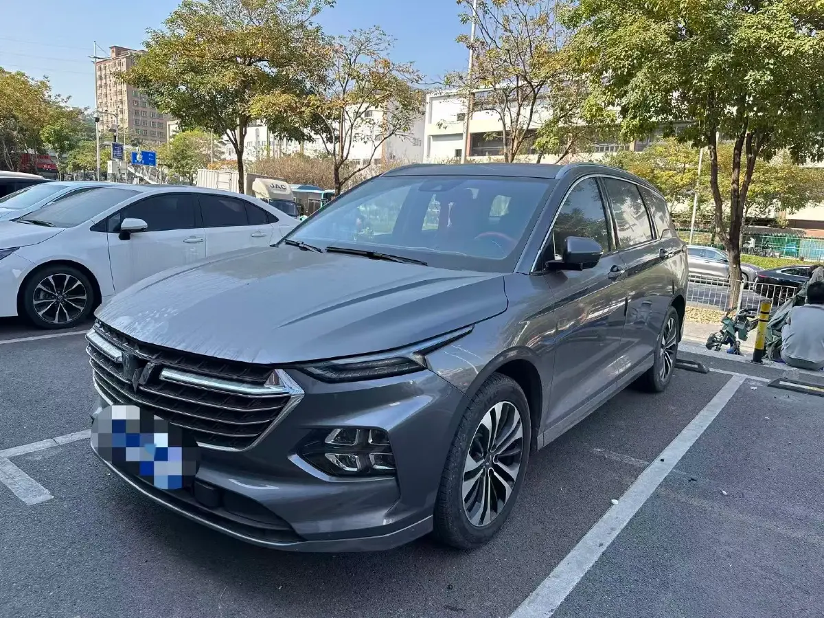 2022 WuLing KaiJie 1.5T 177HP L4 CVT