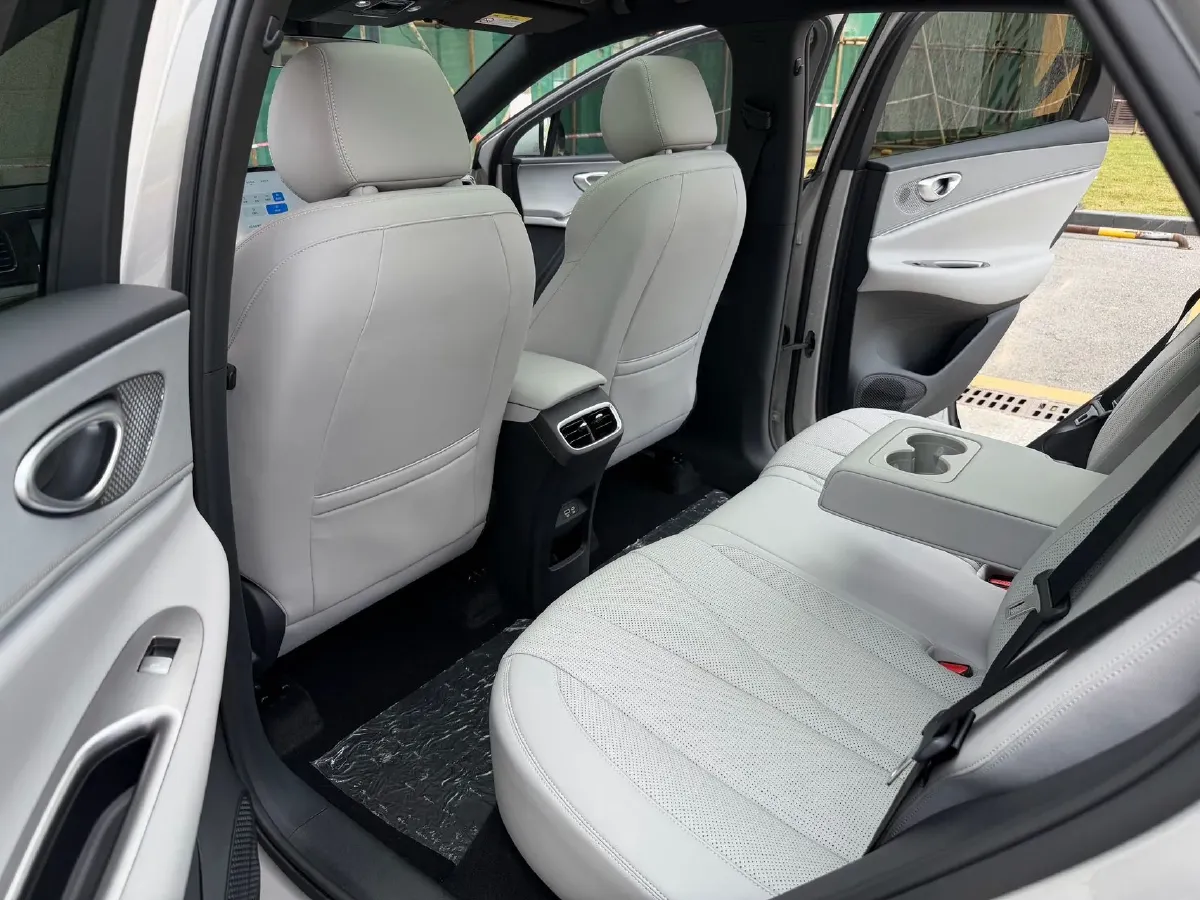 2025 BYD Sea Lion 06 1.5L 101HP L4 E-CVT PHEV,autocango,china used car exporter,china ev exporter,chinese used car exporter,chinese used ev exporter