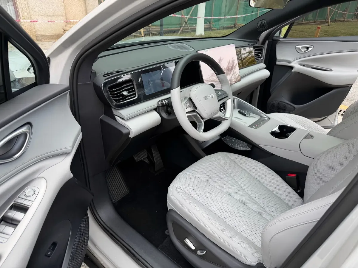 2025 BYD Sea Lion 06 1.5L 101HP L4 E-CVT PHEV,autocango,china used car exporter,china ev exporter,chinese used car exporter,chinese used ev exporter