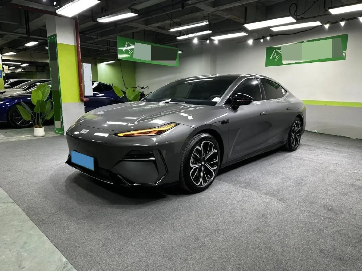 2025 MAXUS InterstellarX 2.5T 224HP L4 8AT,autocango,china used car exporter,china ev exporter,chinese used car exporter,chinese used ev exporter