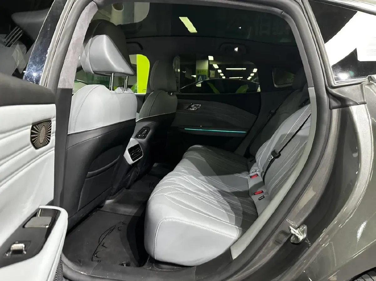 2025 MAXUS InterstellarX 2.5T 224HP L4 8AT,autocango,china used car exporter,china ev exporter,chinese used car exporter,chinese used ev exporter