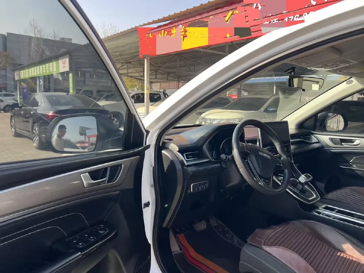 2022 Haval H6 1.5T 184HP L4 7DCT,autocango,china used car exporter,china ev exporter,chinese used car exporter,chinese used ev exporter