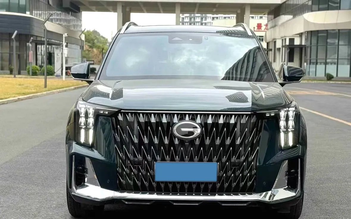 2022 GAC Trumpchi GS8 2.0T 190HP L4 E-CVT Hybrid,autocango,china used car exporter,china ev exporter,chinese used car exporter,chinese used ev exporter