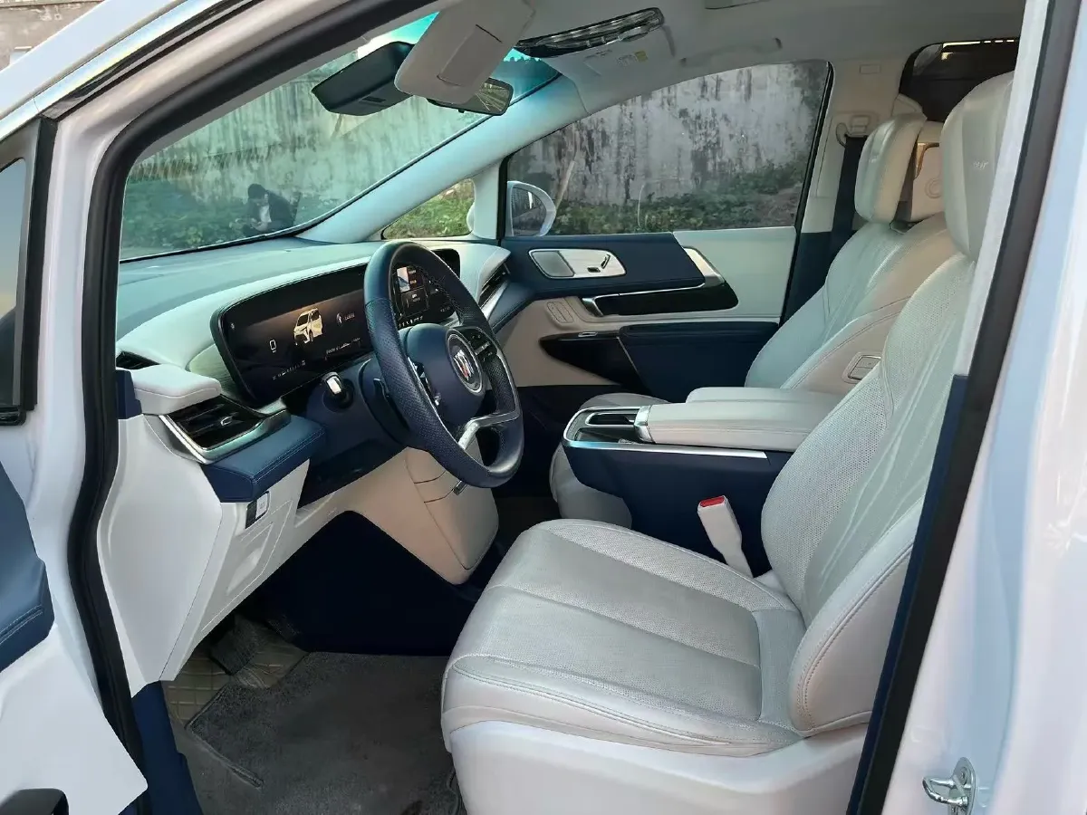 2023 Buick Century 2.0T 237HP L4 9AT,autocango,china used car exporter,china ev exporter,chinese used car exporter,chinese used ev exporter