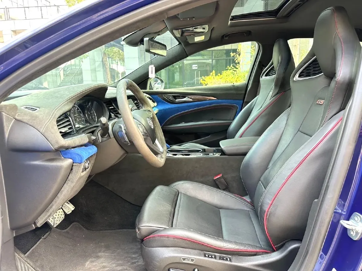 2020 Buick Regal 2.0T 237HP L4 9AT,autocango,china used car exporter,china ev exporter,chinese used car exporter,chinese used ev exporter