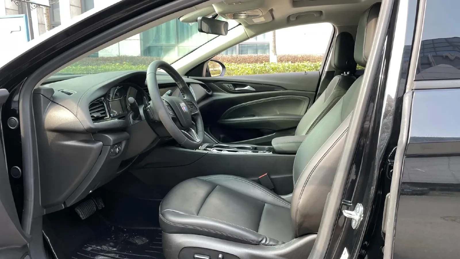 2024 Buick Regal 1.5T 169HP L4 9AT,autocango,china used car exporter,china ev exporter,chinese used car exporter,chinese used ev exporter