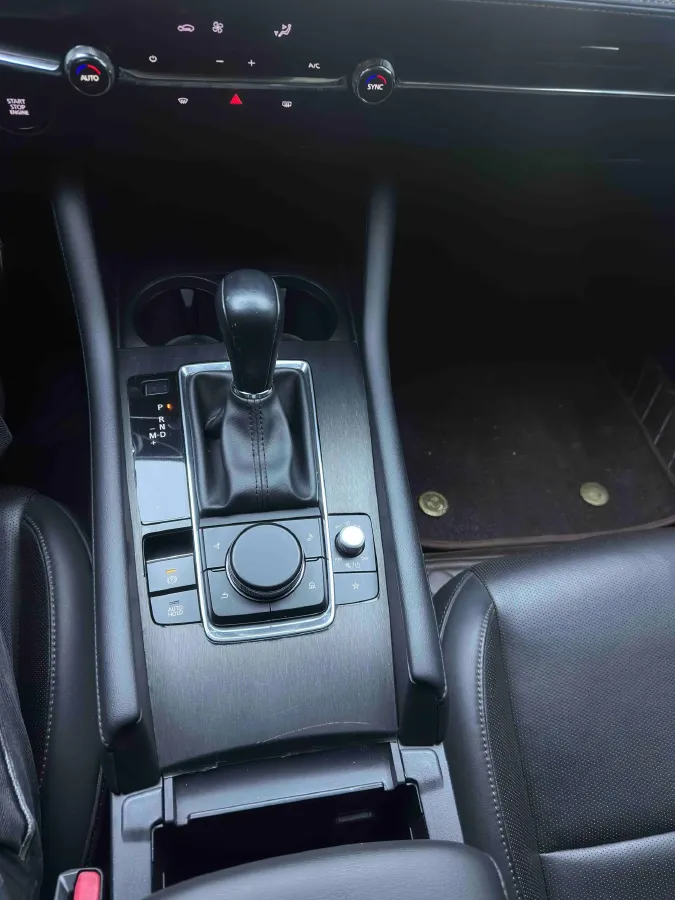 2021 Mazda 3 Axela 2.0L 158HP L4 6AT,autocango,china used car exporter,china ev exporter,chinese used car exporter,chinese used ev exporter