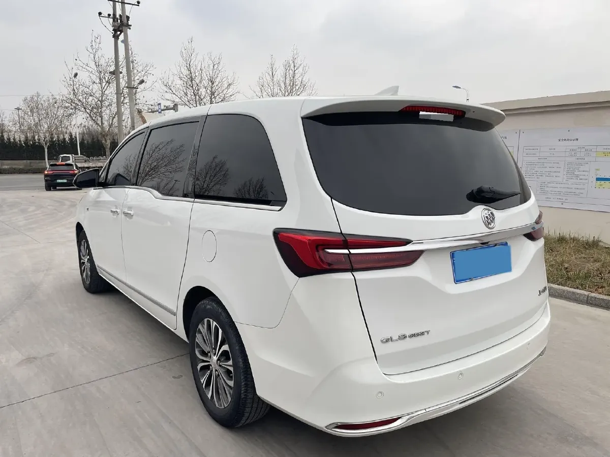 2021 Buick GL8 2.0T 237HP L4 9AT,autocango,china used car exporter,china ev exporter,chinese used car exporter,chinese used ev exporter