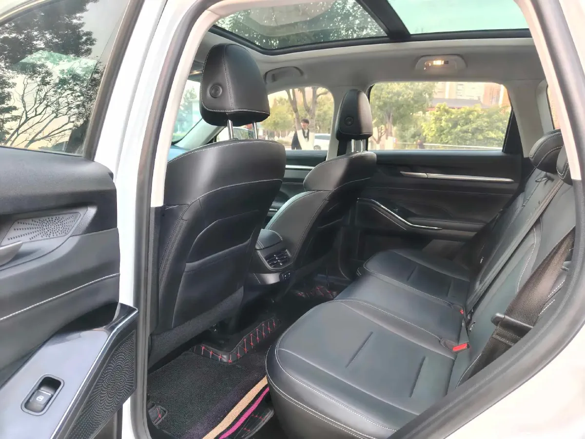 2022 Haval H6 1.5T 184HP L4 7DCT,autocango,china used car exporter,china ev exporter,chinese used car exporter,chinese used ev exporter