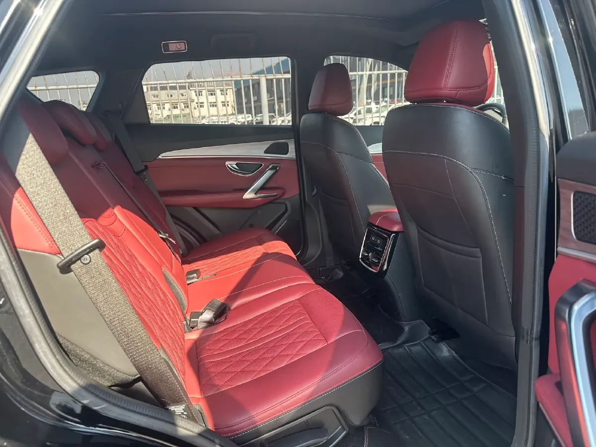 2023 Jetour X70 Plus 1.6T 197HP L4 7DCT,autocango,china used car exporter,china ev exporter,chinese used car exporter,chinese used ev exporter