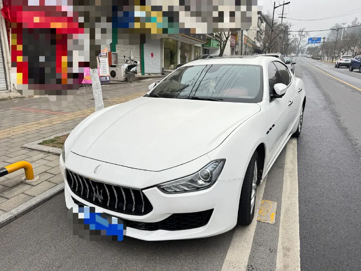 2021 Maserati Ghibli 2.0T 330HP L4 8AT
